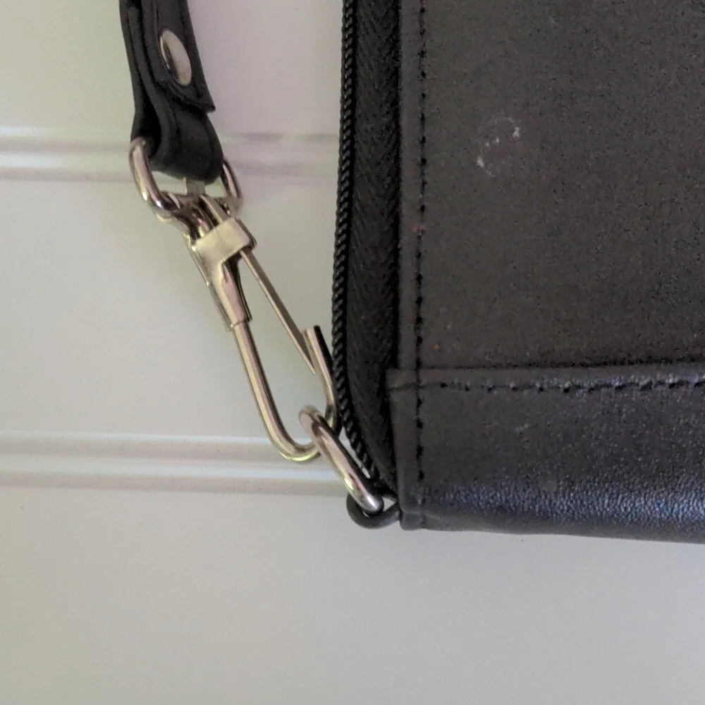 Zip Around Travel Organizer Wallet - Picture 2 of 10